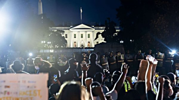 white-house-protests-1-sh-rc-200531_hpMain_16x9_992