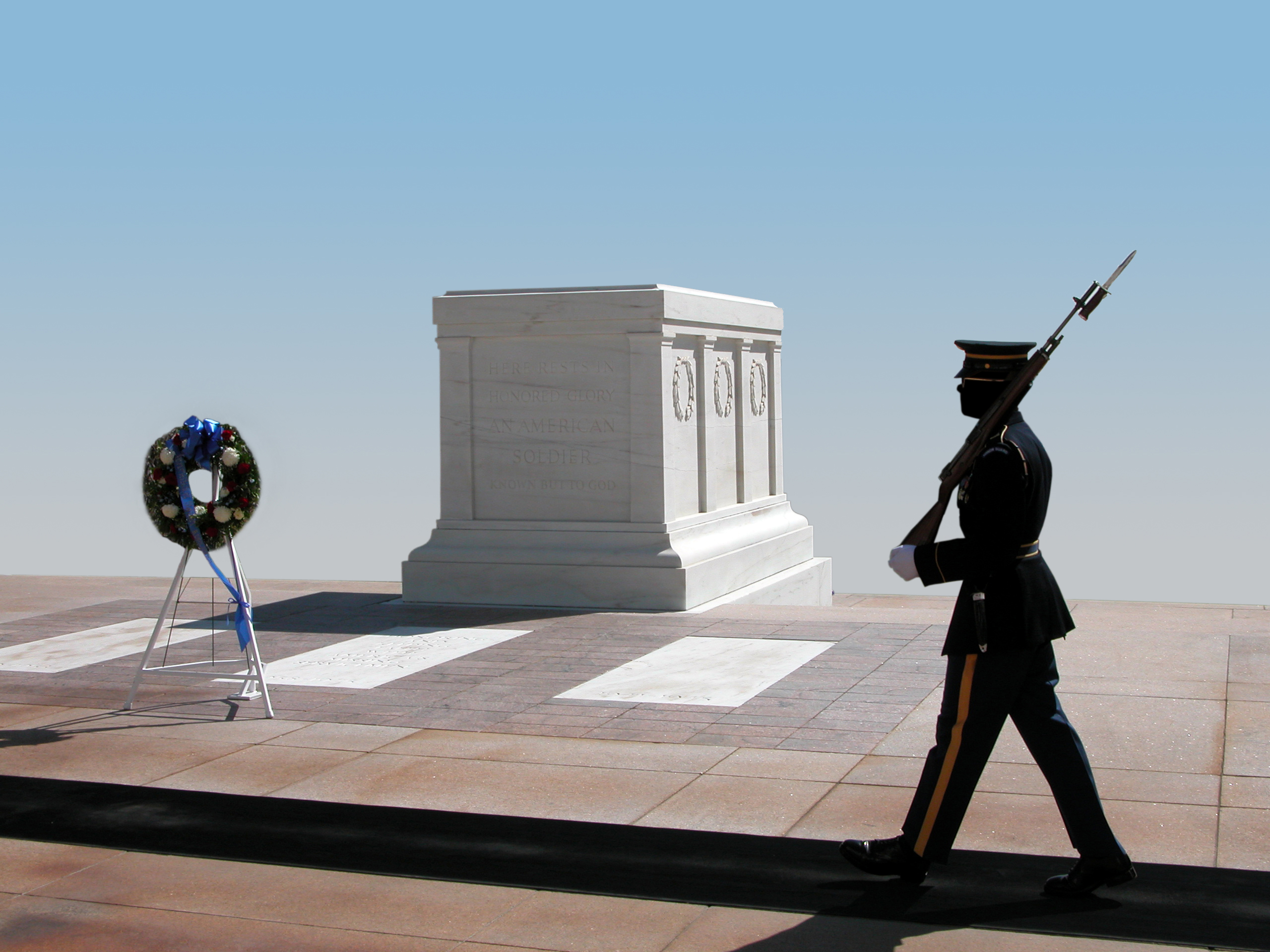 Tomb of an unknown soldier at Arlington National Cemetery
