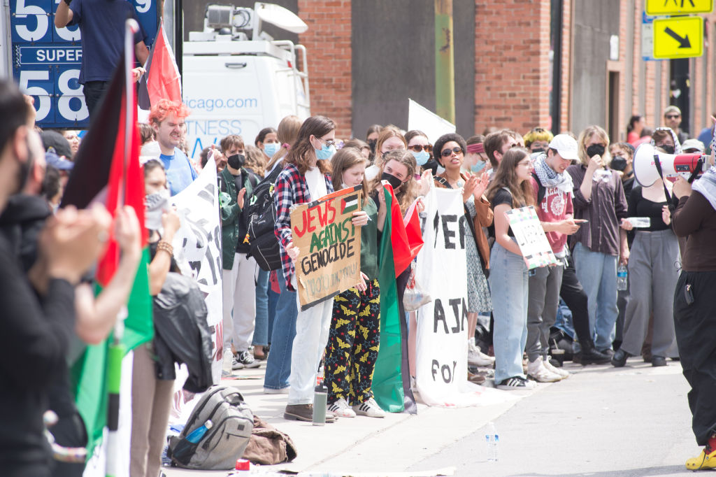 Authorities dismantle pro-Palestinian encampment at DePaul University after 17 days in Chicago