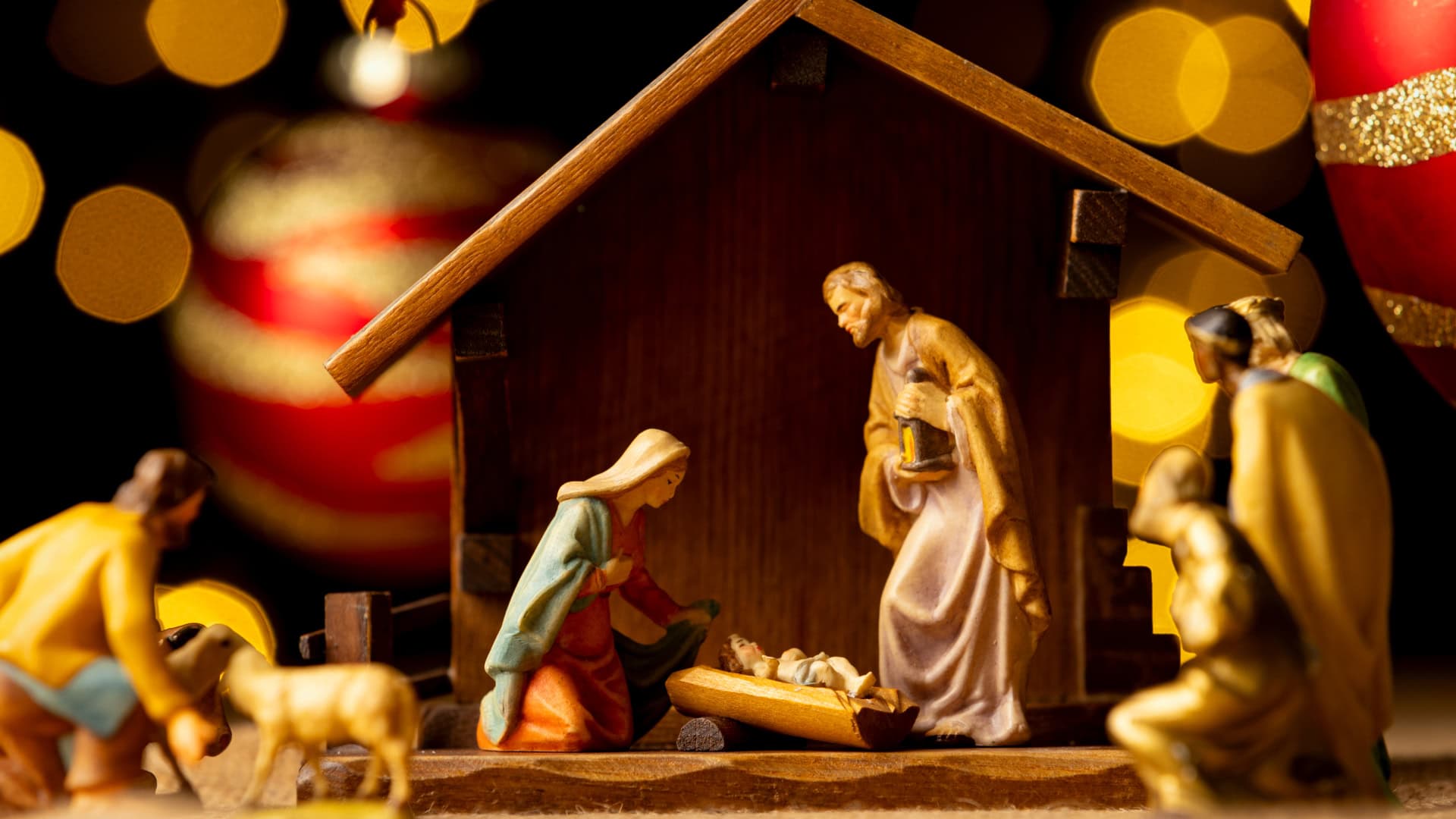 TR Christmas Cover Art_NoLogo