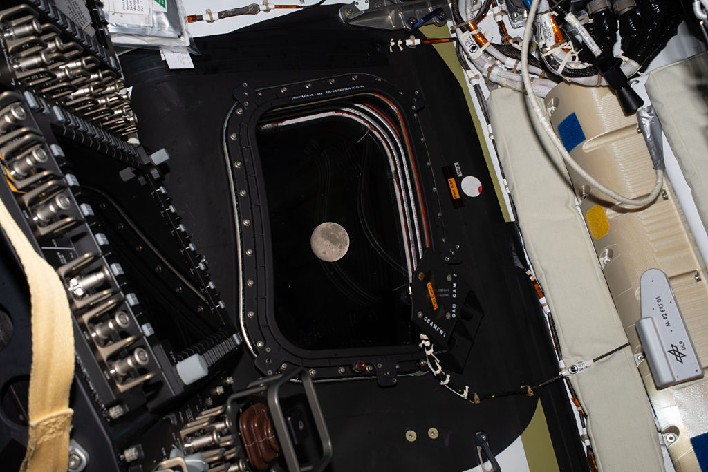 Artemis II Launches Manned Test Flight Around The Moon