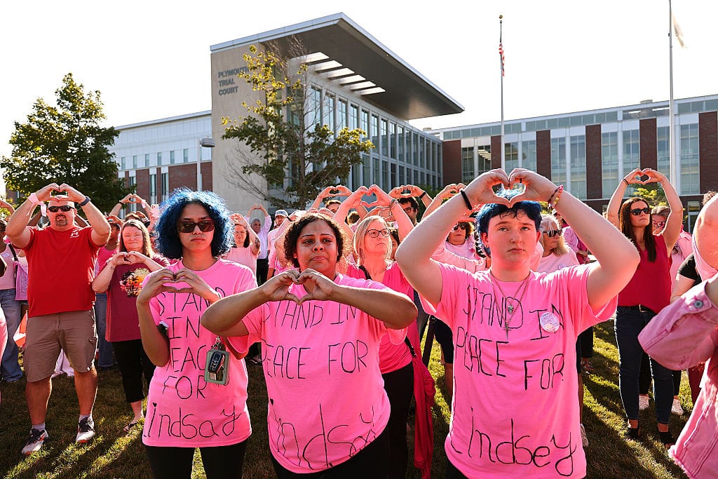 Hundreds of pink-clad supporters gather at courthouse ahead of Lindsay Clancy trial